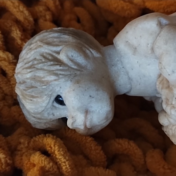 Stone Quarry Kids Boy with Birds Next Figurine Knickknack Brad - Picture 4 of 9